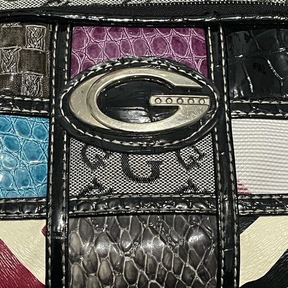 Multi Patterned Multi Color D-fushion Shoulder Bag - Picture 4 of 7